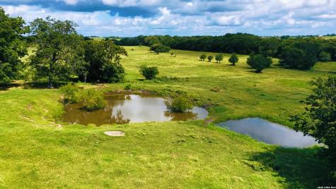 7410 Fm 1295 Moulton TX 77975