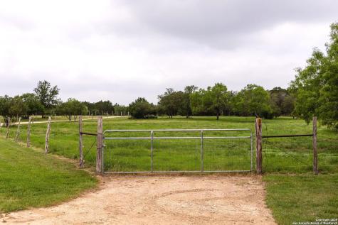1897 Kyle Ranch Bandera TX 78003