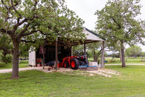 1897 Kyle Ranch Bandera TX 78003