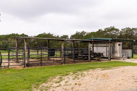 1897 Kyle Ranch Bandera TX 78003