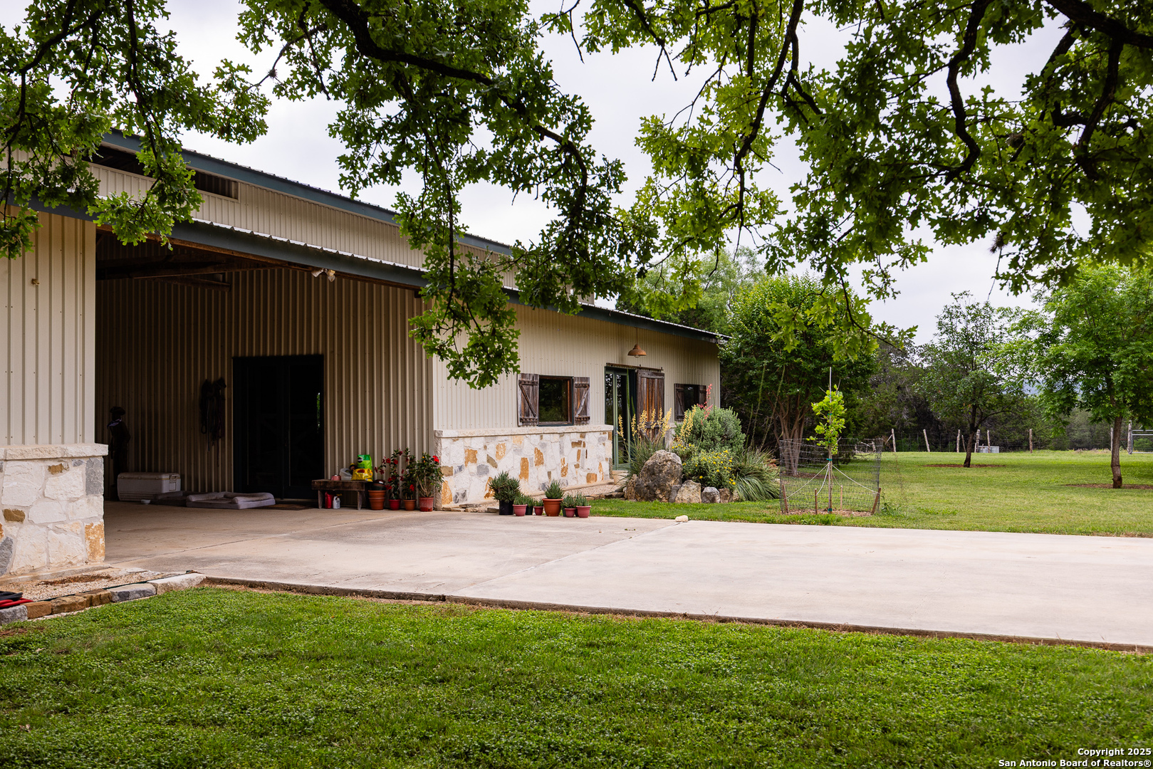 1897 Kyle Ranch Bandera TX 78003