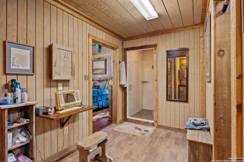 1897 Kyle Ranch Bandera TX 78003