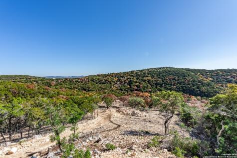225 Arrowhead Lane Pipe Creek TX 78063