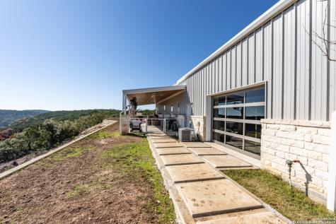 225 Arrowhead Lane Pipe Creek TX 78063