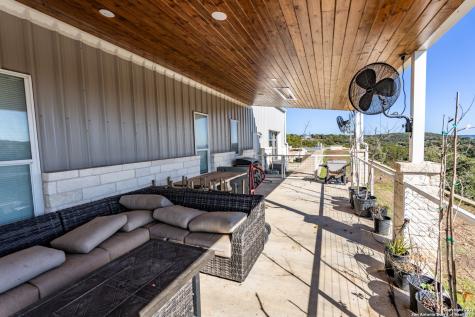 225 Arrowhead Lane Pipe Creek TX 78063