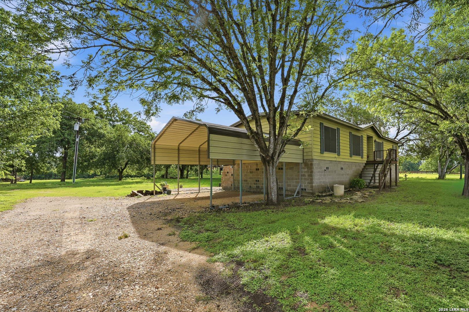 1301 Sea Willow Marion TX 78124