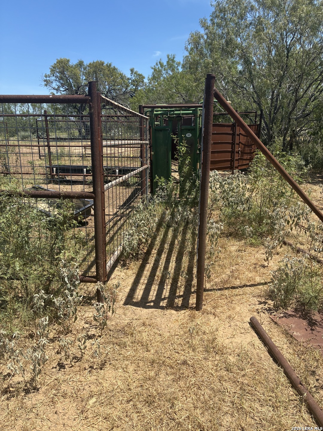 920 County Road 665 Devine TX 78016