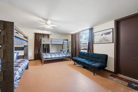 714 Veterans Drive Sabinal TX 78881