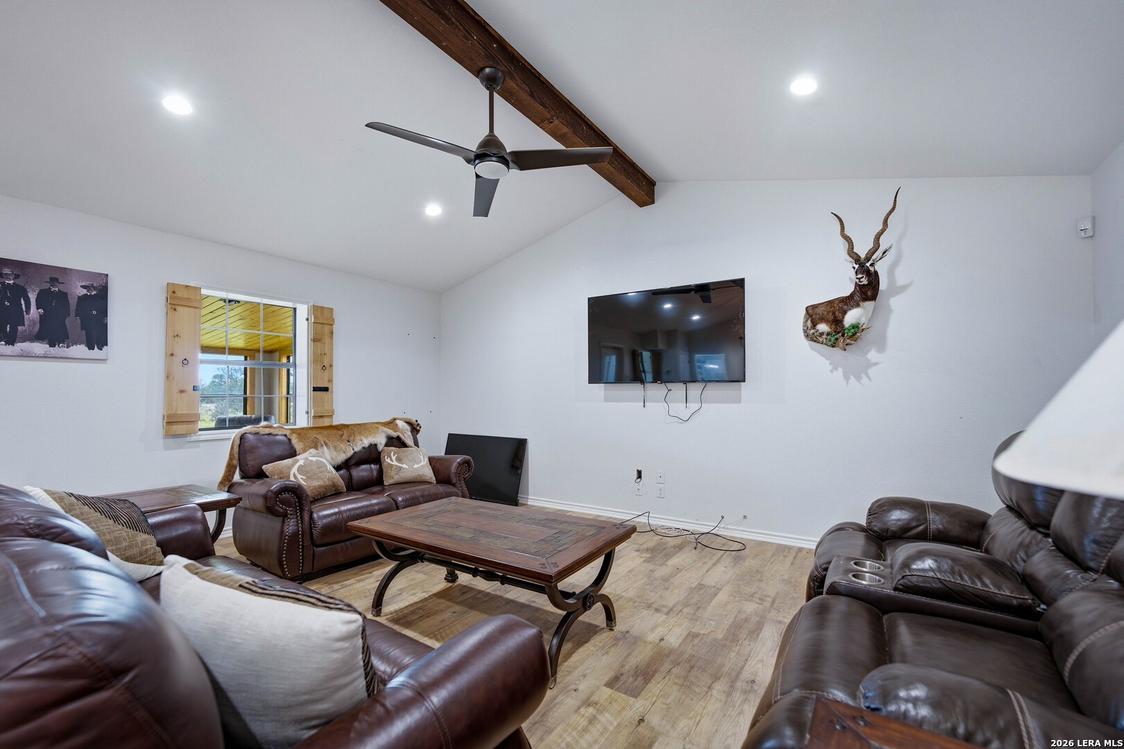 714 Veterans Drive Sabinal TX 78881