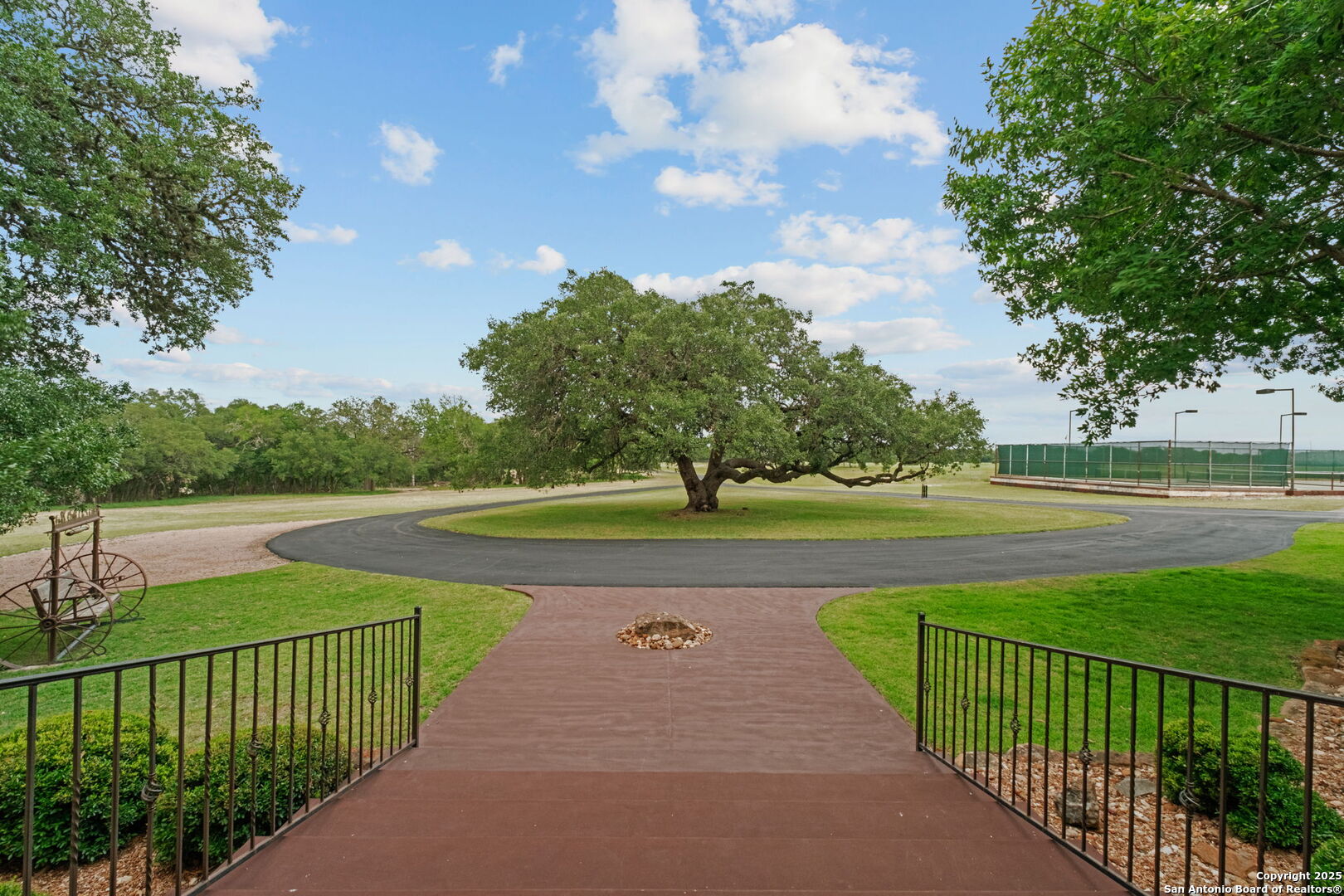 208 Cascade Caverns Boerne TX 78015