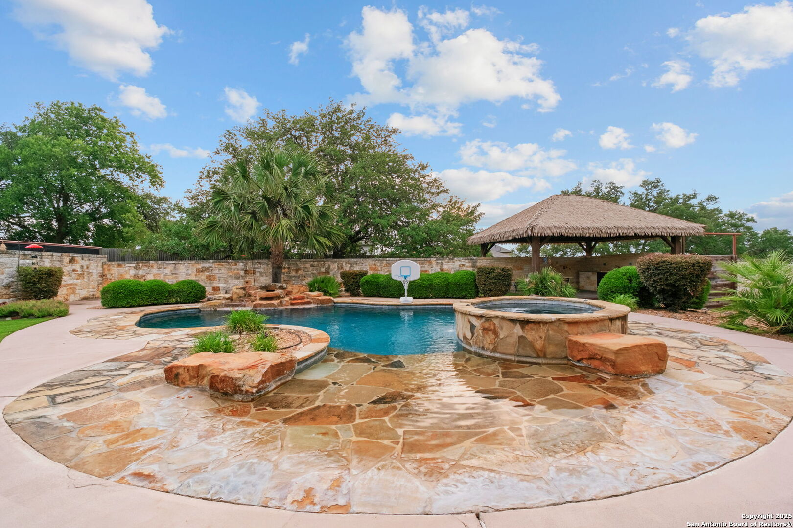 208 Cascade Caverns Boerne TX 78015