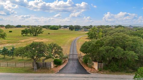 208 Cascade Caverns Boerne TX 78015