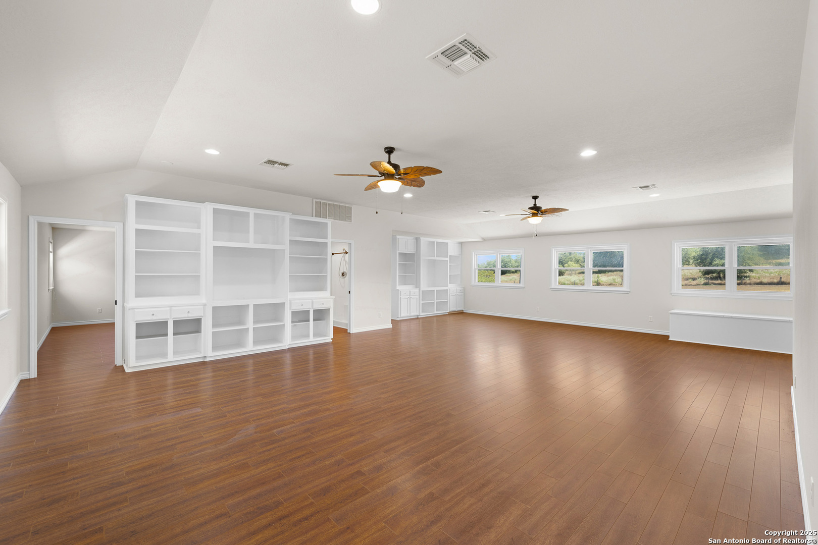 5450 Mazurek Schulenburg TX 78956
