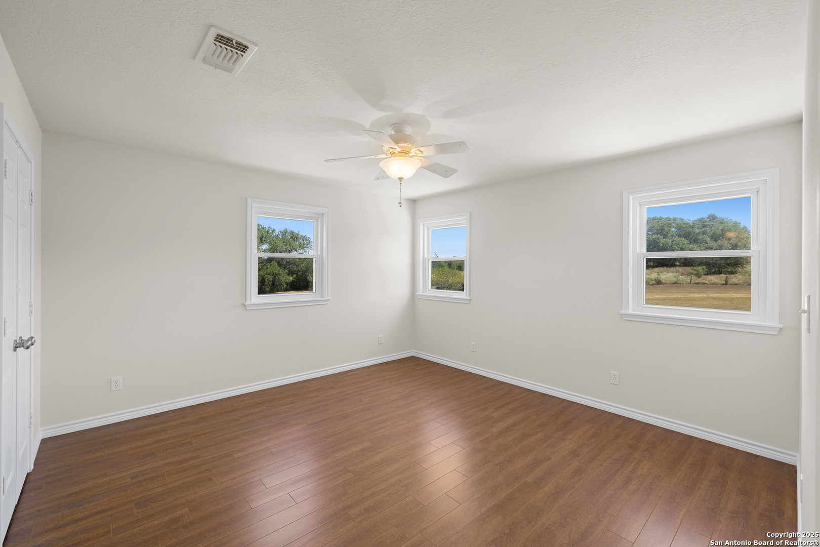 5450 Mazurek Schulenburg TX 78956
