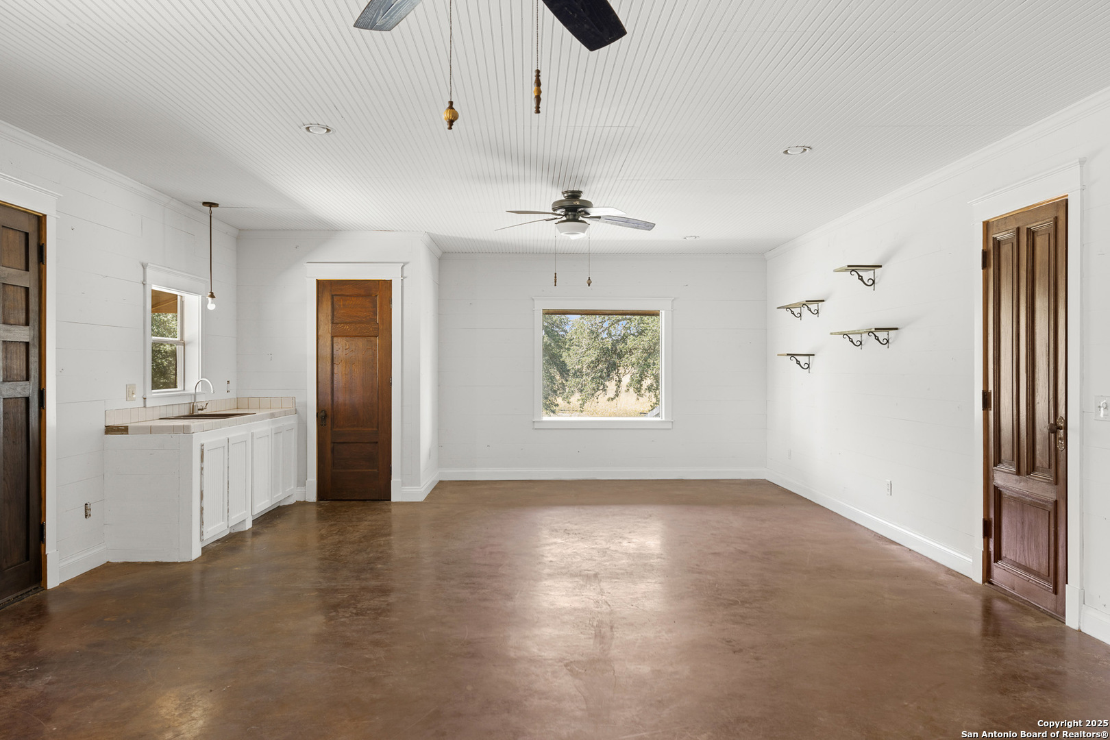 5450 Mazurek Schulenburg TX 78956