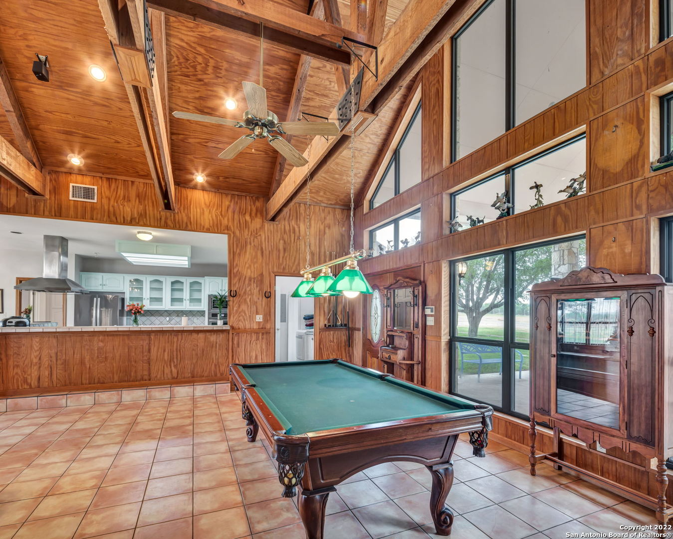 4141 Cr 343 Charlotte TX 78011