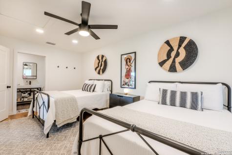 1071 Private Road 1090 Hallettsville TX 77964