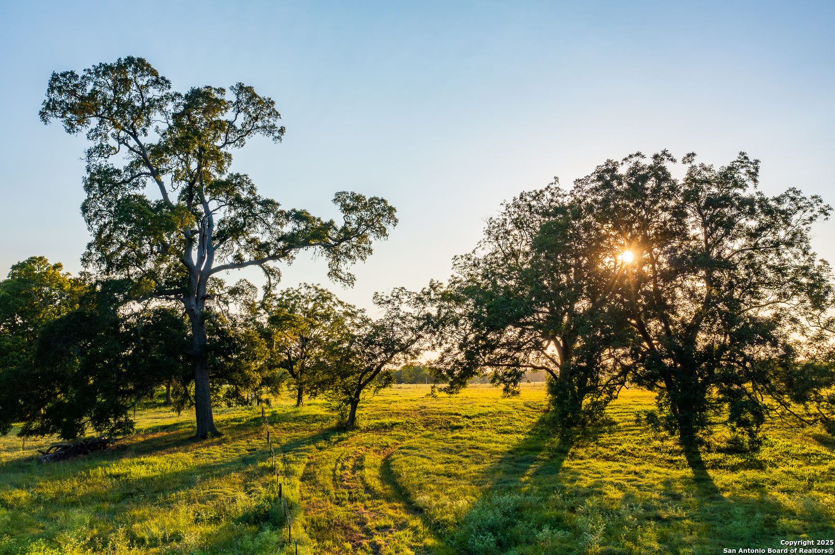 1071 Private Road 1090 Hallettsville TX 77964