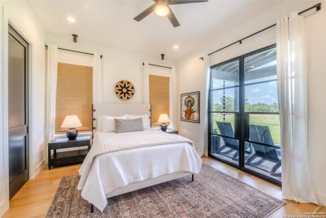 1071 Private Road 1090 Hallettsville TX 77964