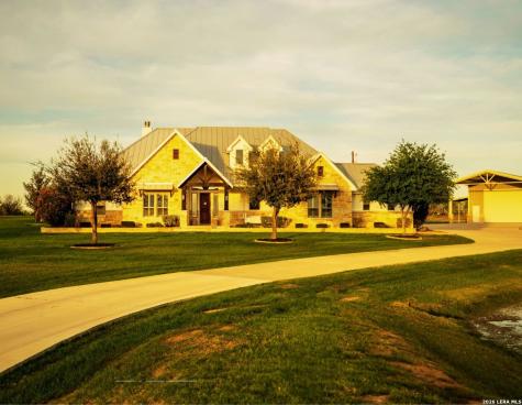 1980 County Road 361 La Vernia TX 78121