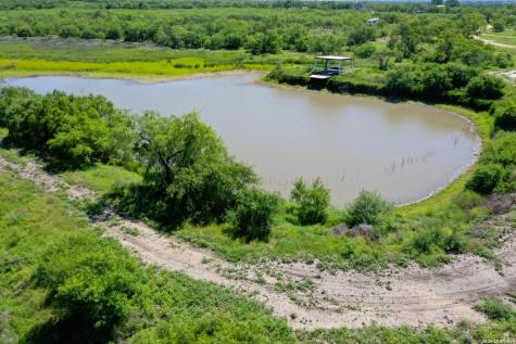 4101 Quihi-castroville Hondo TX 78861