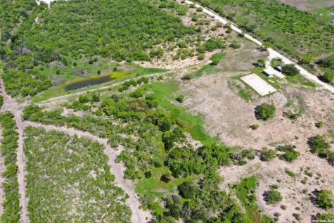 4101 Quihi-castroville Hondo TX 78861