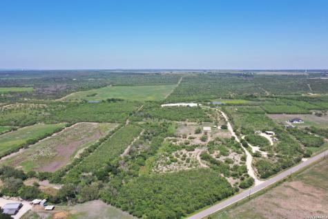4101 Quihi-castroville Hondo TX 78861