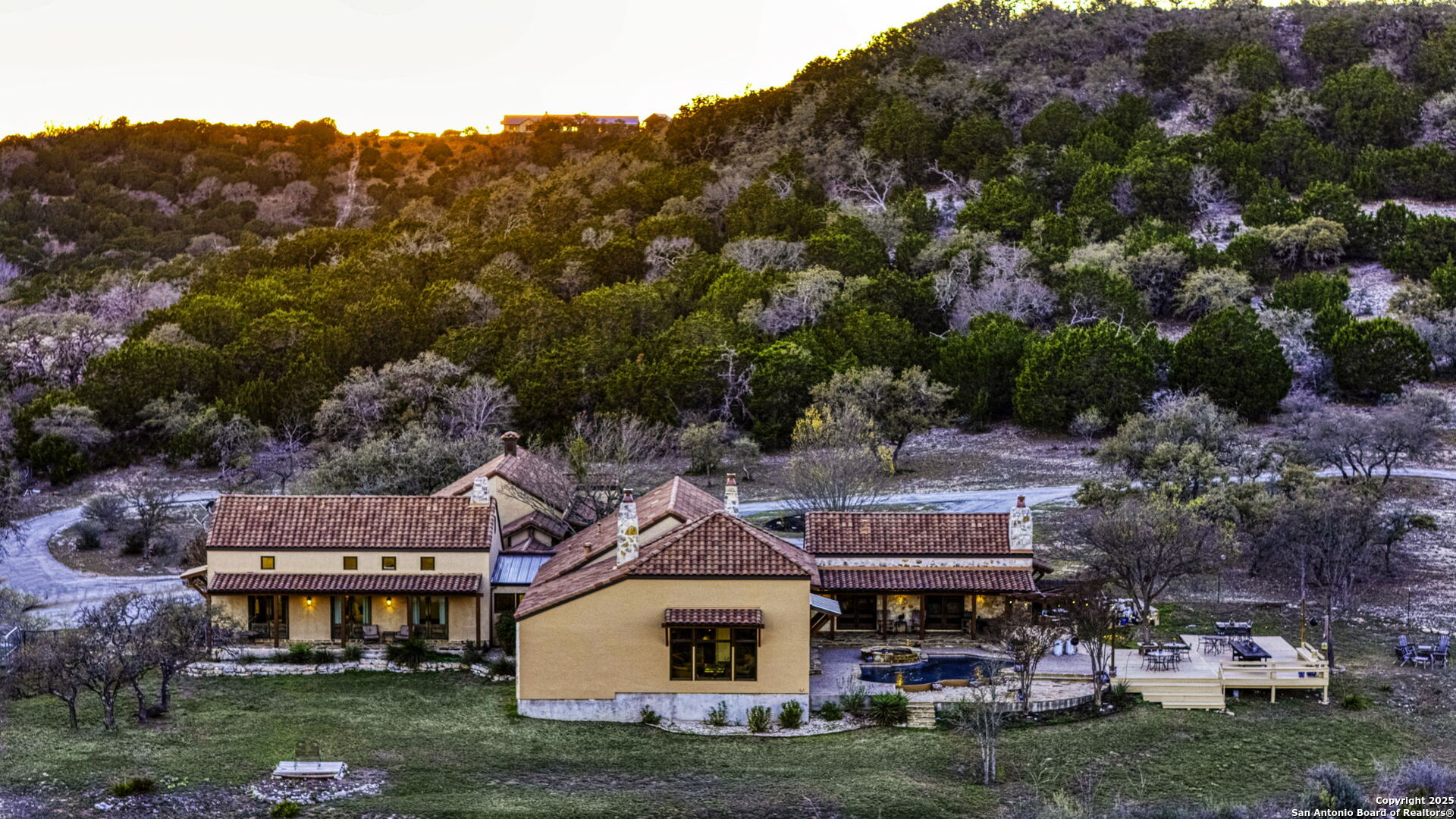 164 Camino Del Reserve Comfort TX 78013