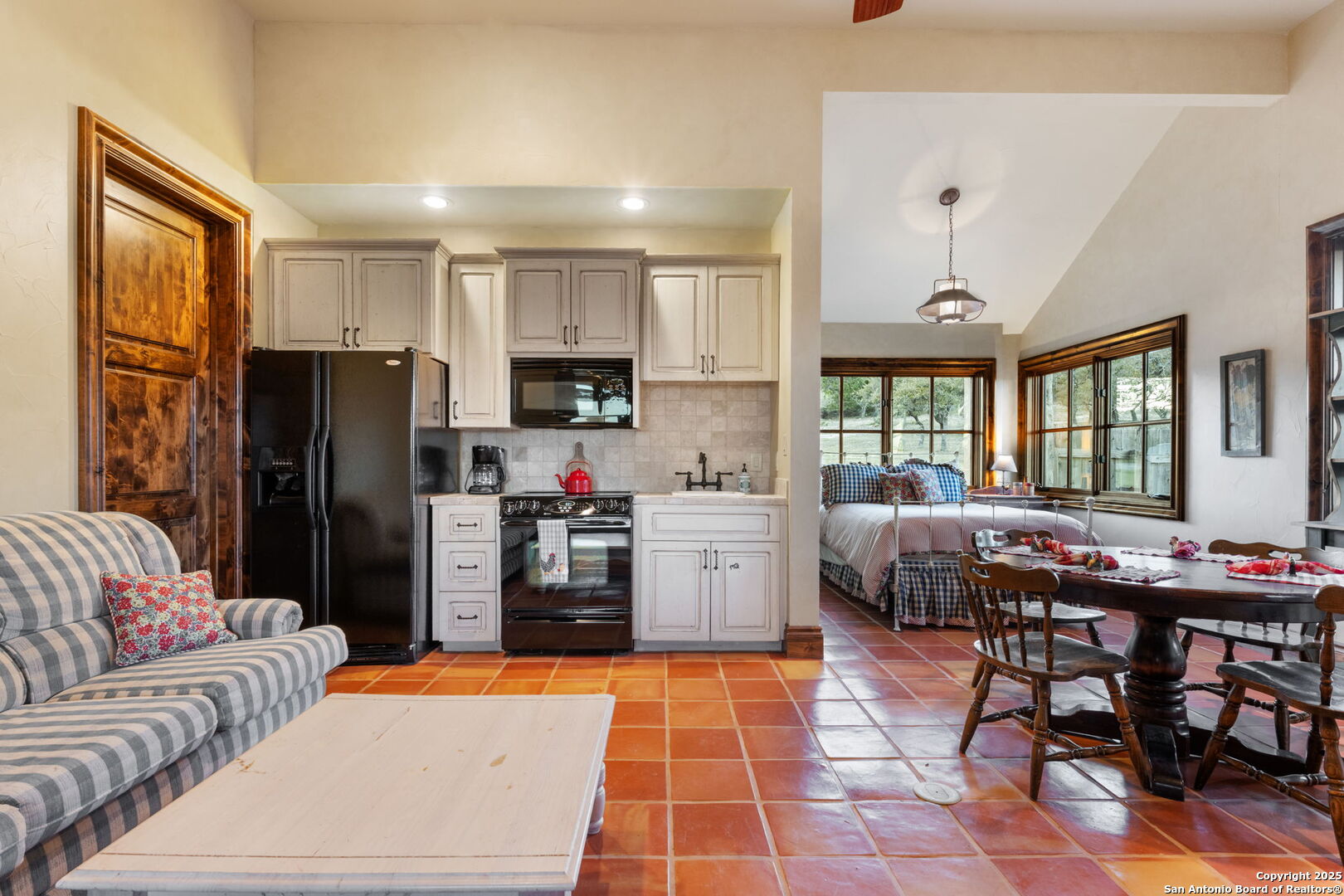 164 Camino Del Reserve Comfort TX 78013