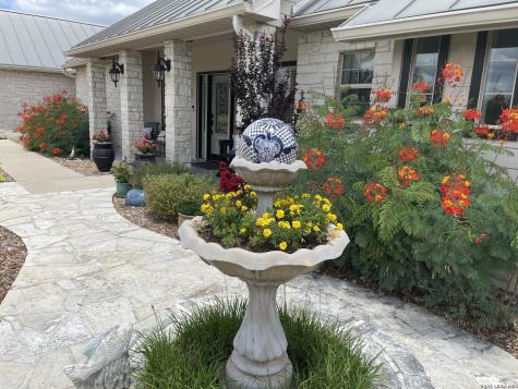 360 Bluff Creek Road Center Point TX 78010