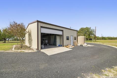 360 Bluff Creek Road Center Point TX 78010
