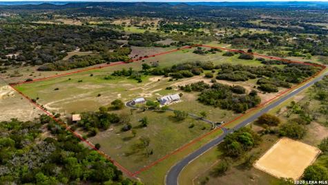 360 Bluff Creek Road Center Point TX 78010