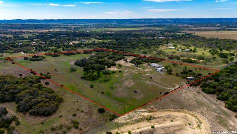 360 Bluff Creek Road Center Point TX 78010