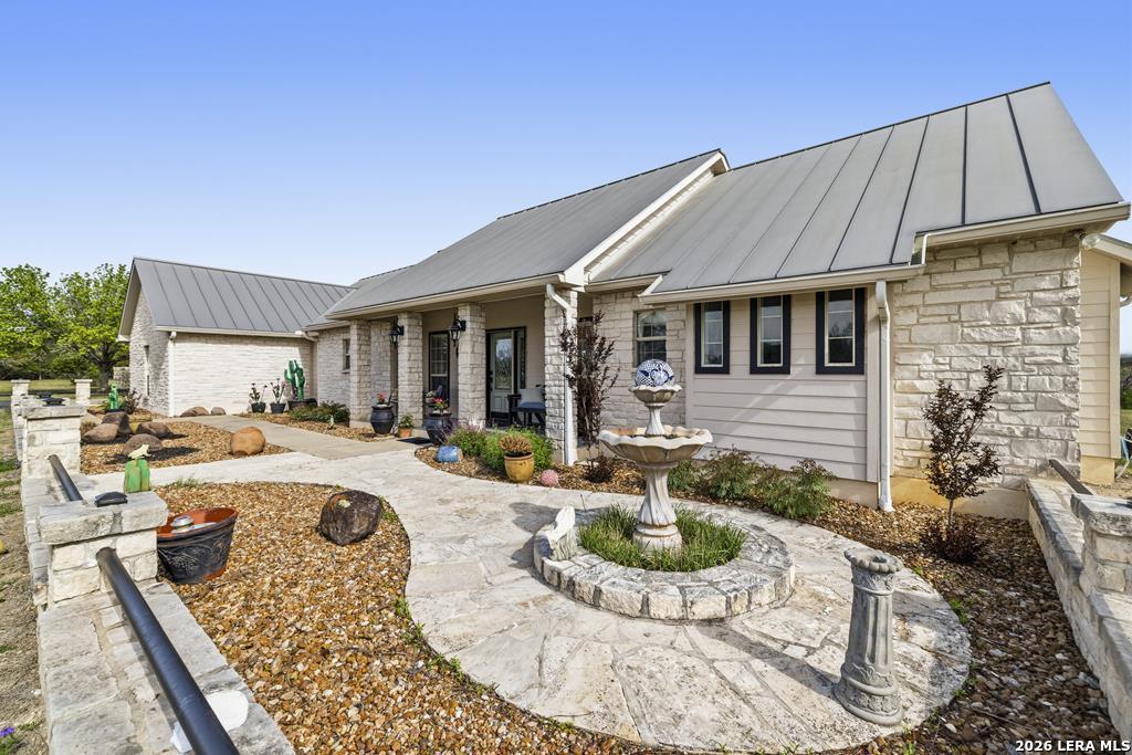 360 Bluff Creek Road Center Point TX 78010