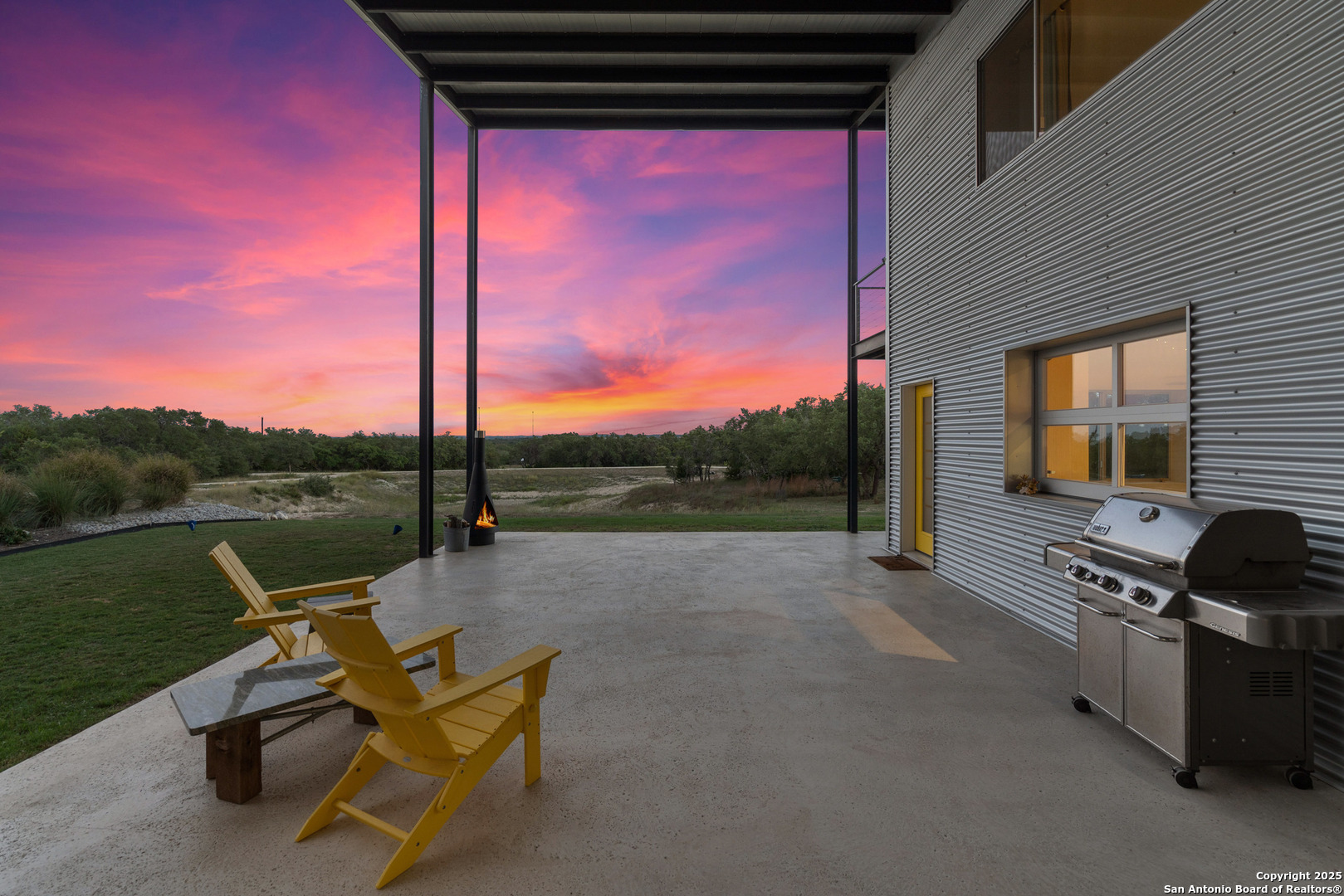 370 Gray Wolf Blanco TX 78606