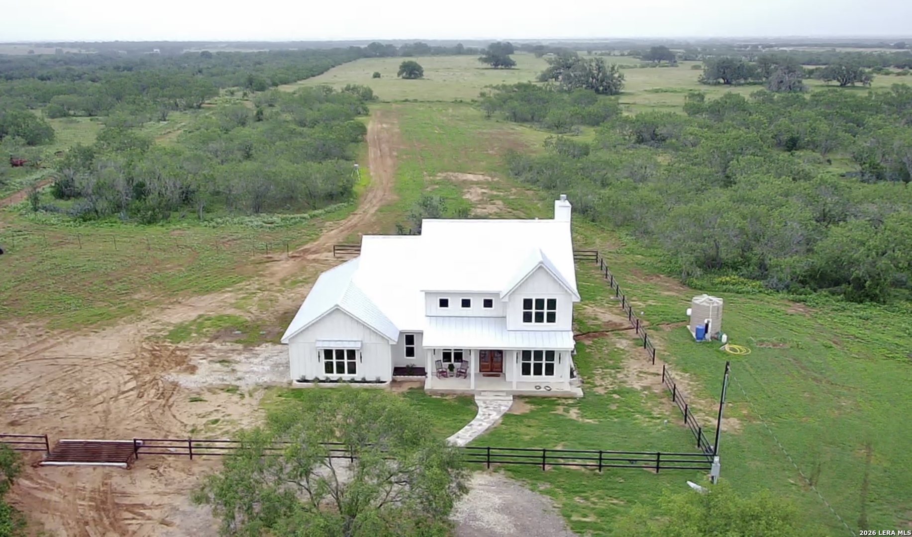 1230 Old Pearsall Road Jourdanton TX 78026