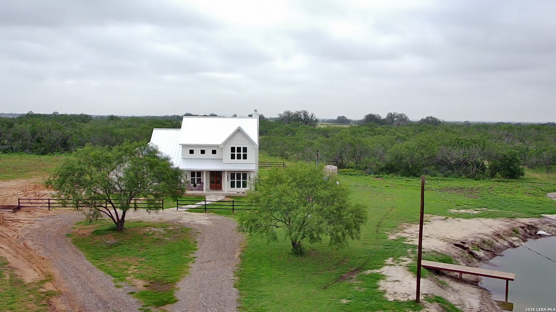 1230 Old Pearsall Road Jourdanton TX 78026