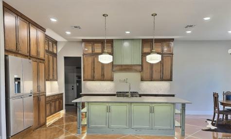 1230 Old Pearsall Road Jourdanton TX 78026