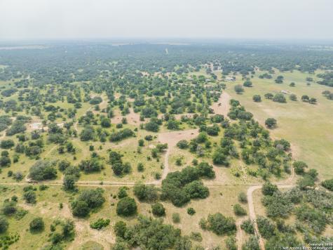 445 Private Road 7822 Natalia TX 78059