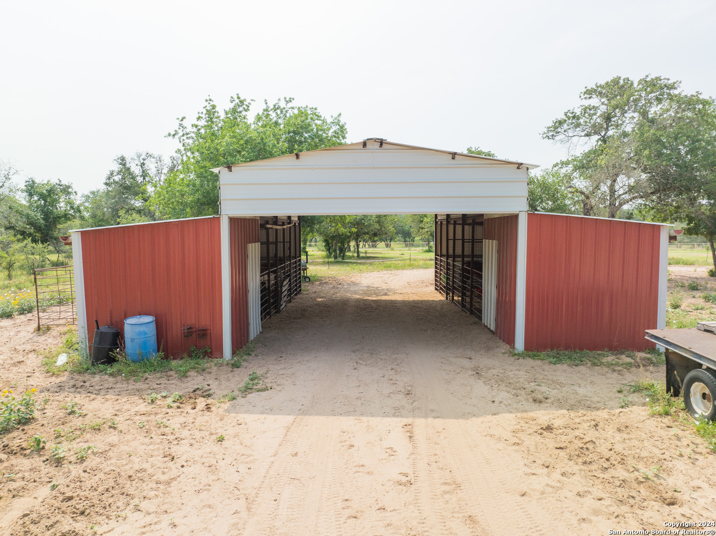 445 Private Road 7822 Natalia TX 78059