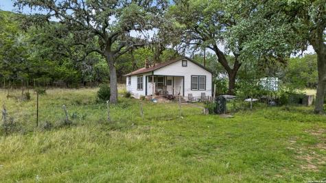 485 Brewington Creek Road Medina TX 78055