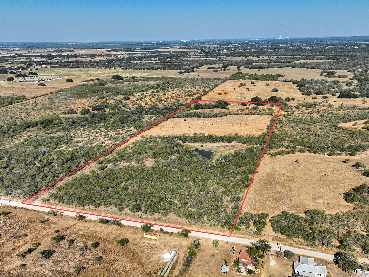 +/- 27.5 Acres County Road 302 Floresville TX 78114