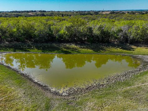 +/- 27.5 Acres County Road 302 Floresville TX 78114