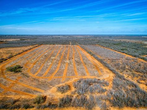 Tbd Vergara Road Dilley TX 78017