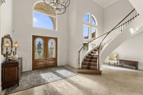 608 N Creek Road Comfort TX 78013