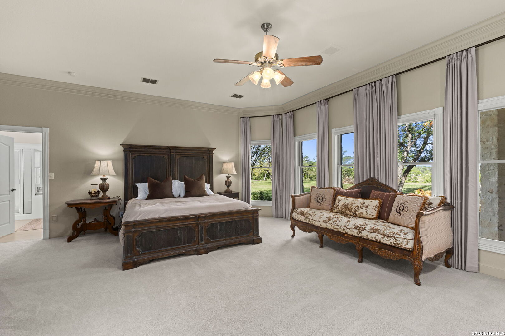 608 N Creek Road Comfort TX 78013