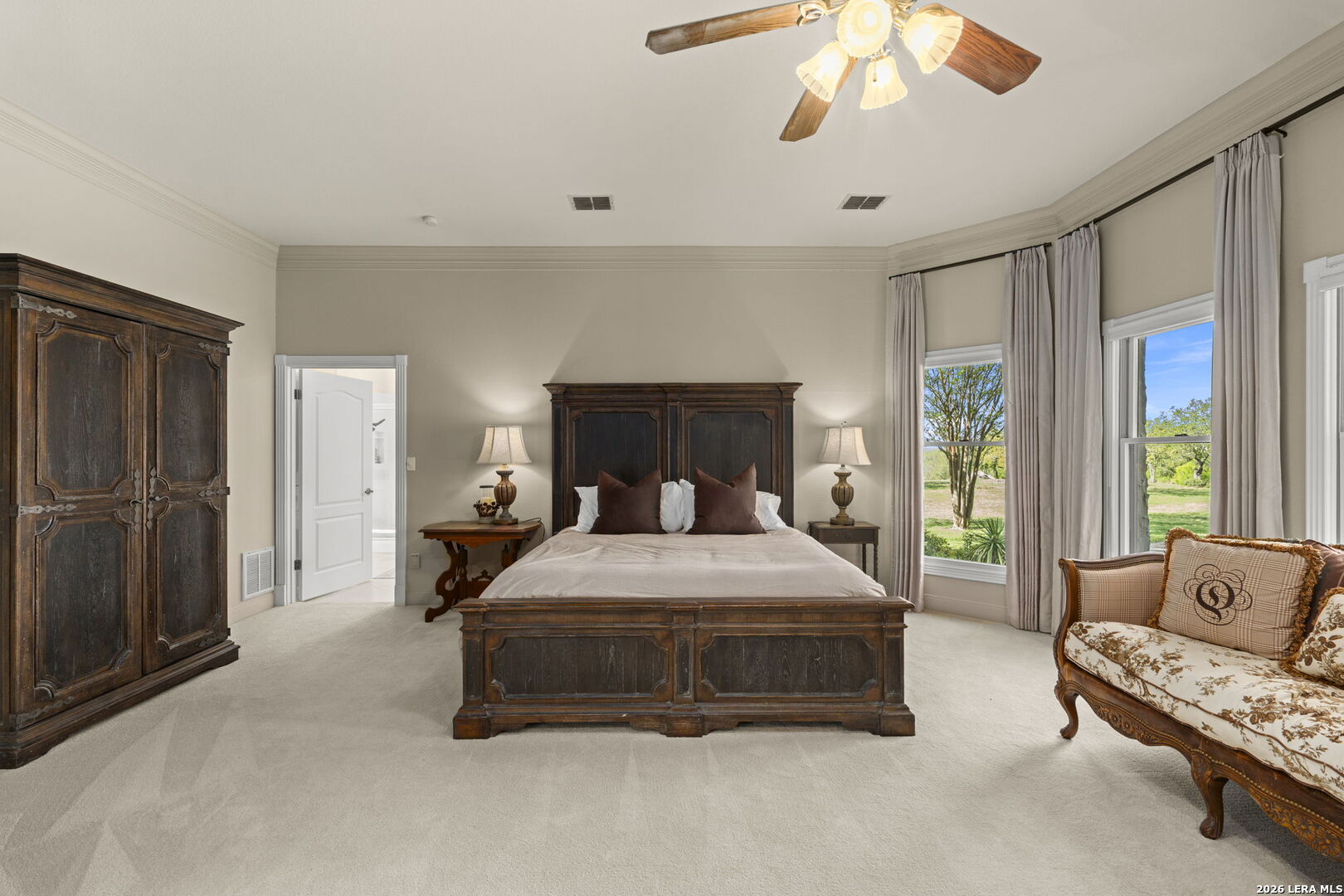 608 N Creek Road Comfort TX 78013