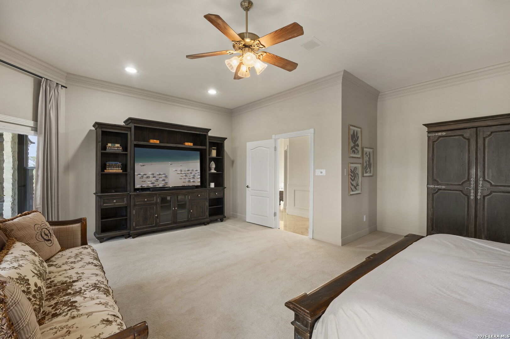 608 N Creek Road Comfort TX 78013