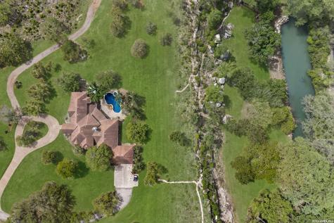 608 N Creek Road Comfort TX 78013