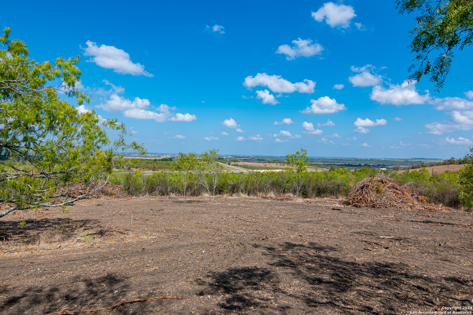 13004 Fm 3353 Kingsbury TX 78638